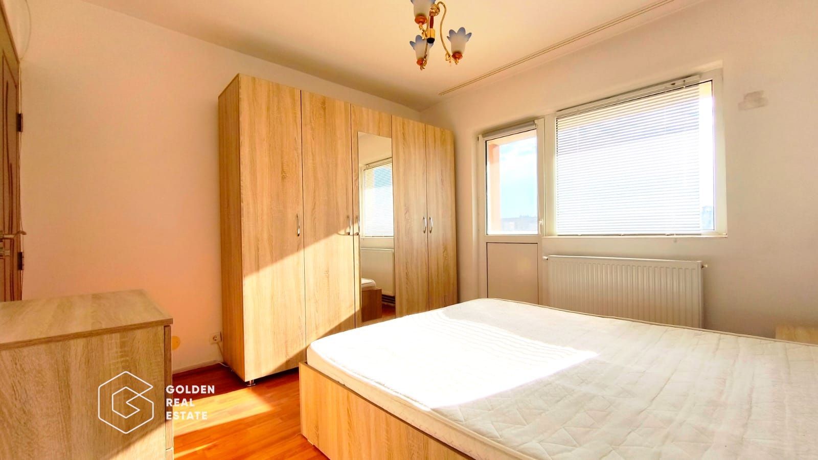 Apartament spatios cu 2 balcoane, modernizat, zona Alfa - Poză 4