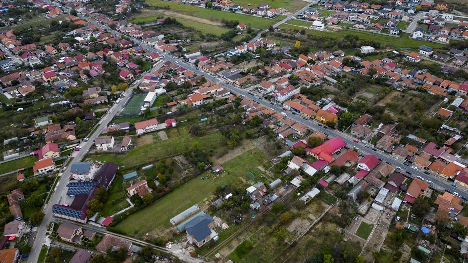 Teren intravilan de 2012 mp în Ghiroda Jud. Timiș - Poză 11