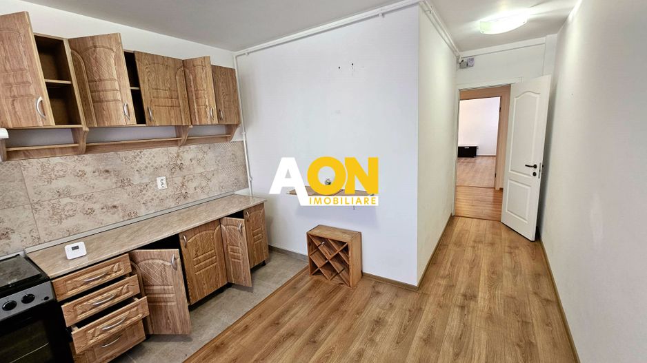 Penthouse 4 camere, mobilat, 100 mp utili + terasa 88 mp, ultracentral - Poză 5