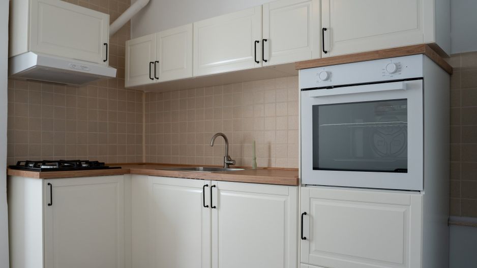 4 camere, 3 dormitoare, 2 băi, boiler, complet renovat - Poză 16