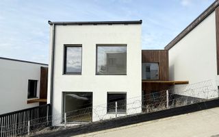 Casă cu design contemporan zonă liniștită cartierul Borhanci - Poză 4