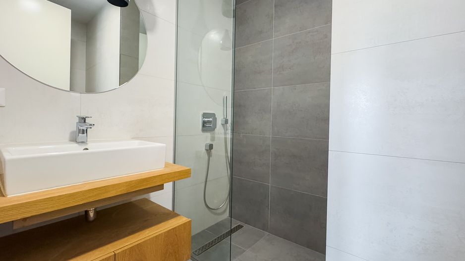 3 Camere 102 The Address | Parcare Subterana | Vedere Spate - Poză 11