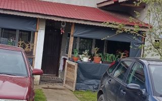 Casa in Ștefănești de jos lîngă voluntari - Poză 2