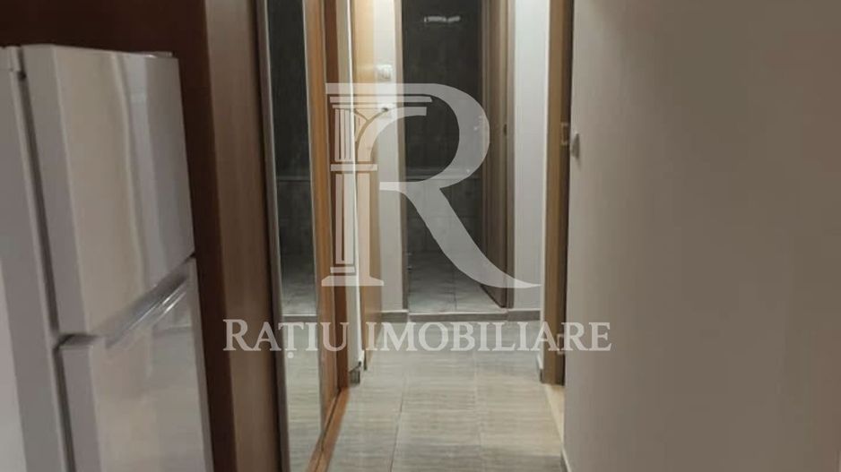 Apartament cu 3 camere | Calea Aradului | Oradea - Poză 3
