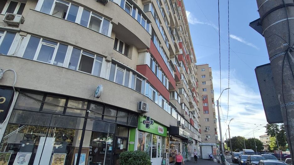 Ap. cu 3 camere de inchiriat in Berceni - Poză 3