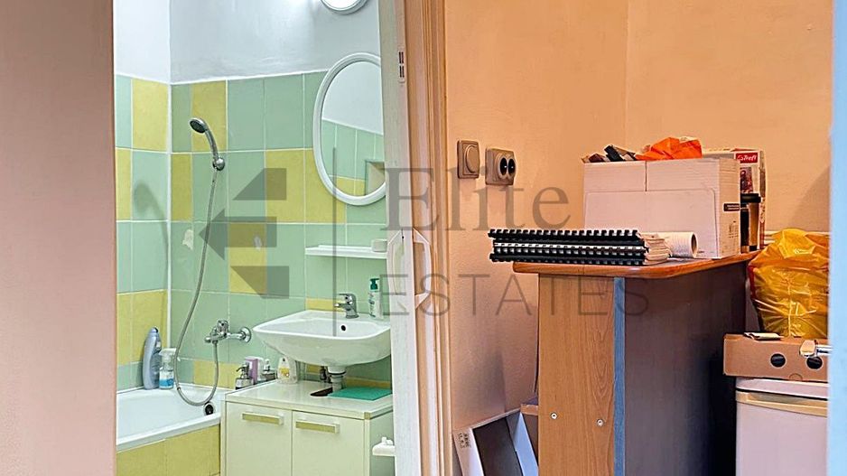 Spatiu comercial ultracentral de vanzare in Oradea - Poză 6