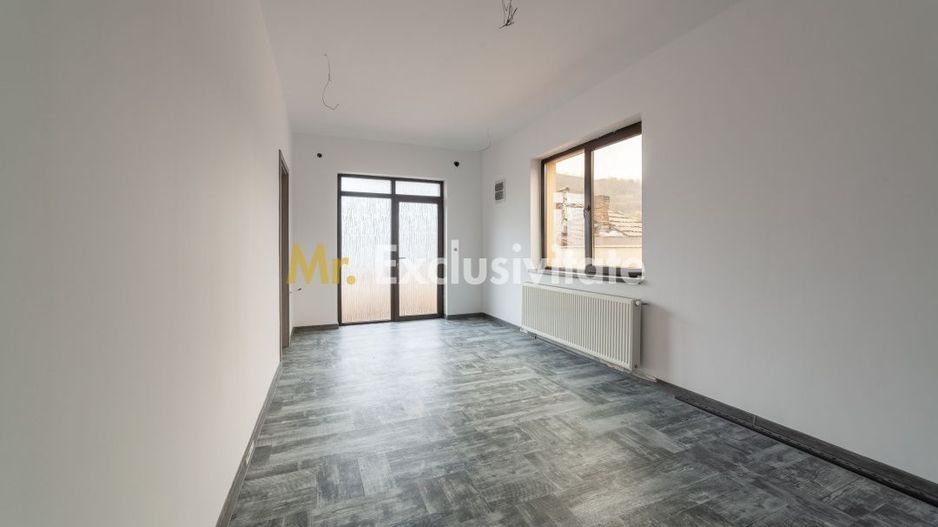 Casă spațioasă P+1+M – Izvorani, Ștefănești | Ideală pentru 2 familii! - Poză 5
