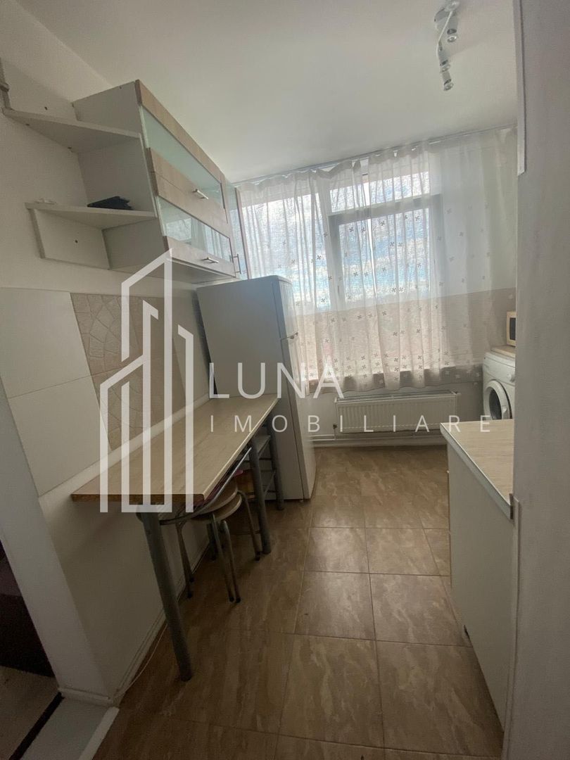 Garsonieră semidecomandată, mobilată, cu parcare și 2 boxe incluse - Poză 4