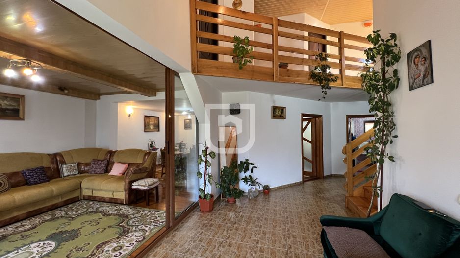 Casa cu 4 dormitoare | strada Manastirii | Gura Humorului - Poză 3