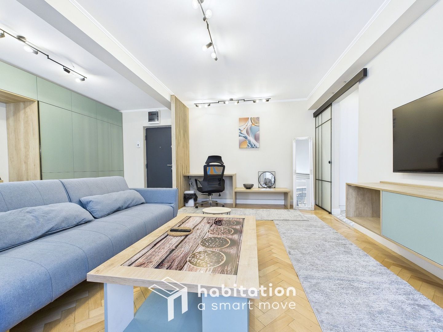 Apartament cu stil, energie vibranat  si terasa –in  Piața Victoriei - Poză 6