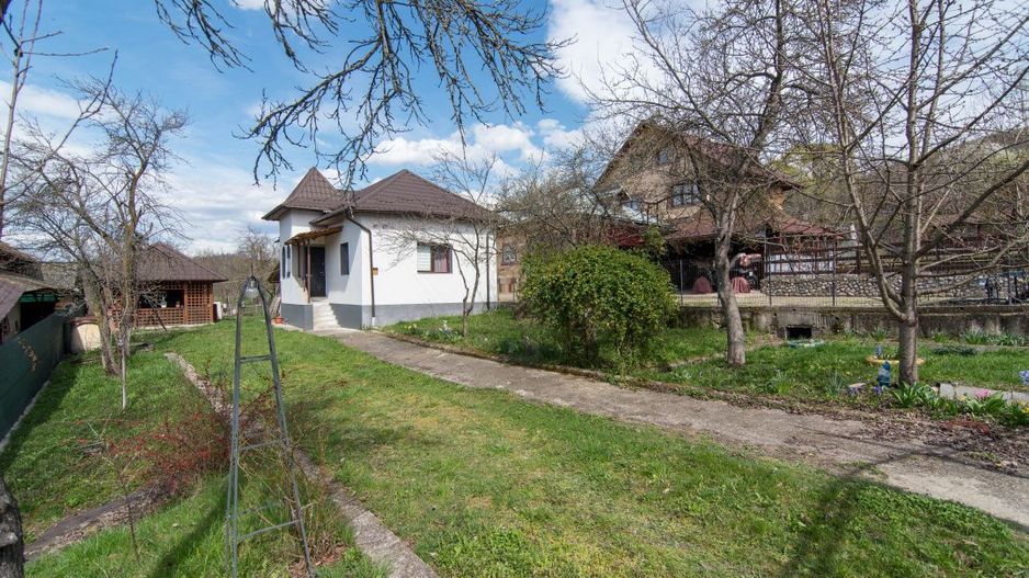 Casa cu 3 camere renovata - Poză 25