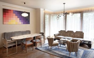 Full Service Apartment | 2 Bedrooms | Parking | Concierge - Poză 2