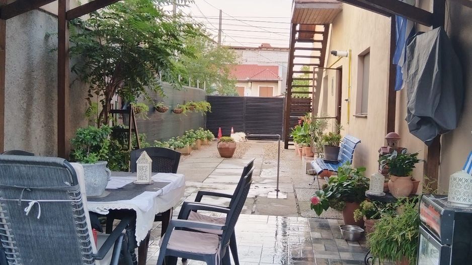 Casă -zona Liviu Rebreanu - Poză 6