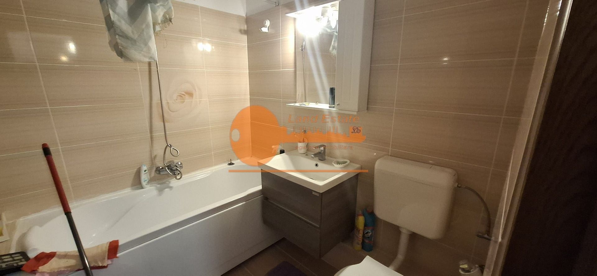 Apartament cu 2 camere - 3 minute de Metrou Gorjului - Poză 3