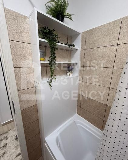 Vânzare, apartament cu 3 camere în zona Militari Residence - Poză 11