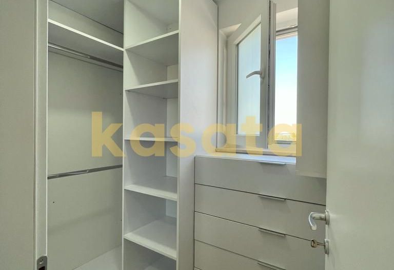 Vila NC I Cosmopolis I 85 mp I mobilat si utilat I 2 bai I dresing - Poză 17