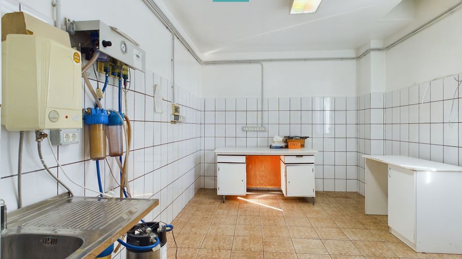 Spațiu medical generos situat ultracentral - Poză 3