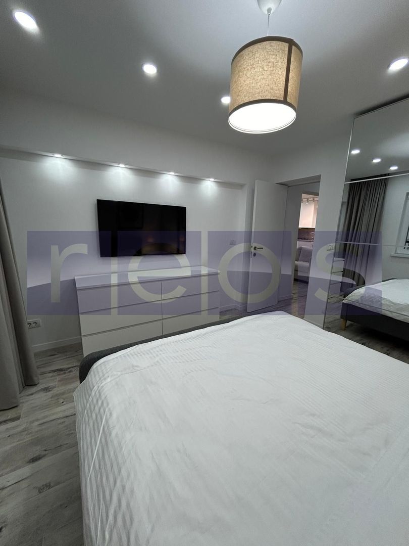 ÎNCHIRIERE 3 CAMERE | PIAȚA UNIRII | CENTRALA PROPRIE - Poză 4