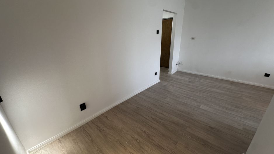 Garsoniera Turda Domenii Parc 26 mp 1980 10/10 investiție Renovată - Poză 3