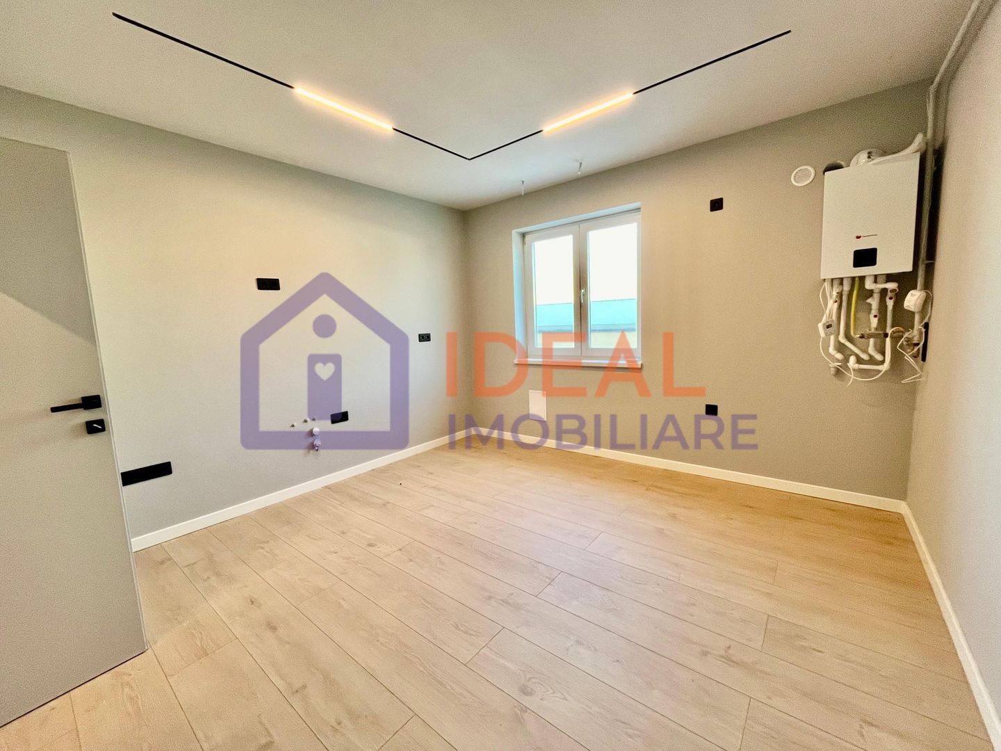 Penthouse cu 3 camere LA CHEIE, cu terase de 200mpu, zona Calea Surii Mici - Poză 10