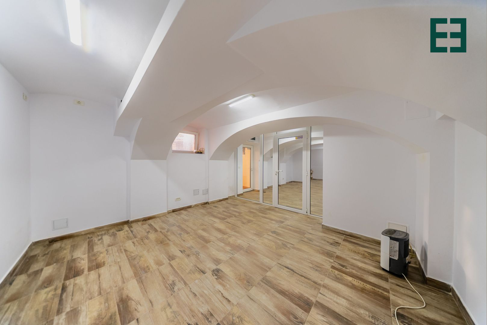 Spațiu Comercial – Demisol - Ultracentral - Arad - Poză 6