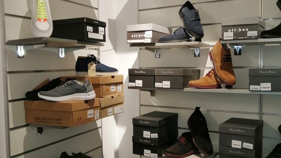 Spațiu comercial ultracentral, 200 mp singurul vad 100% pietonal Roman - Poză 8