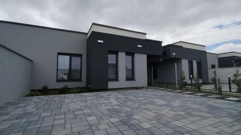 Mosnita Noua - Lidl Drumul Boilor | 3 camere | 2 bai | Teren 310 mp - Poză 1