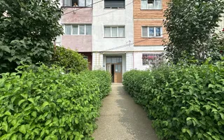 Apartament 2 camere, etaj 3, centru, Buhuși - Poză 12