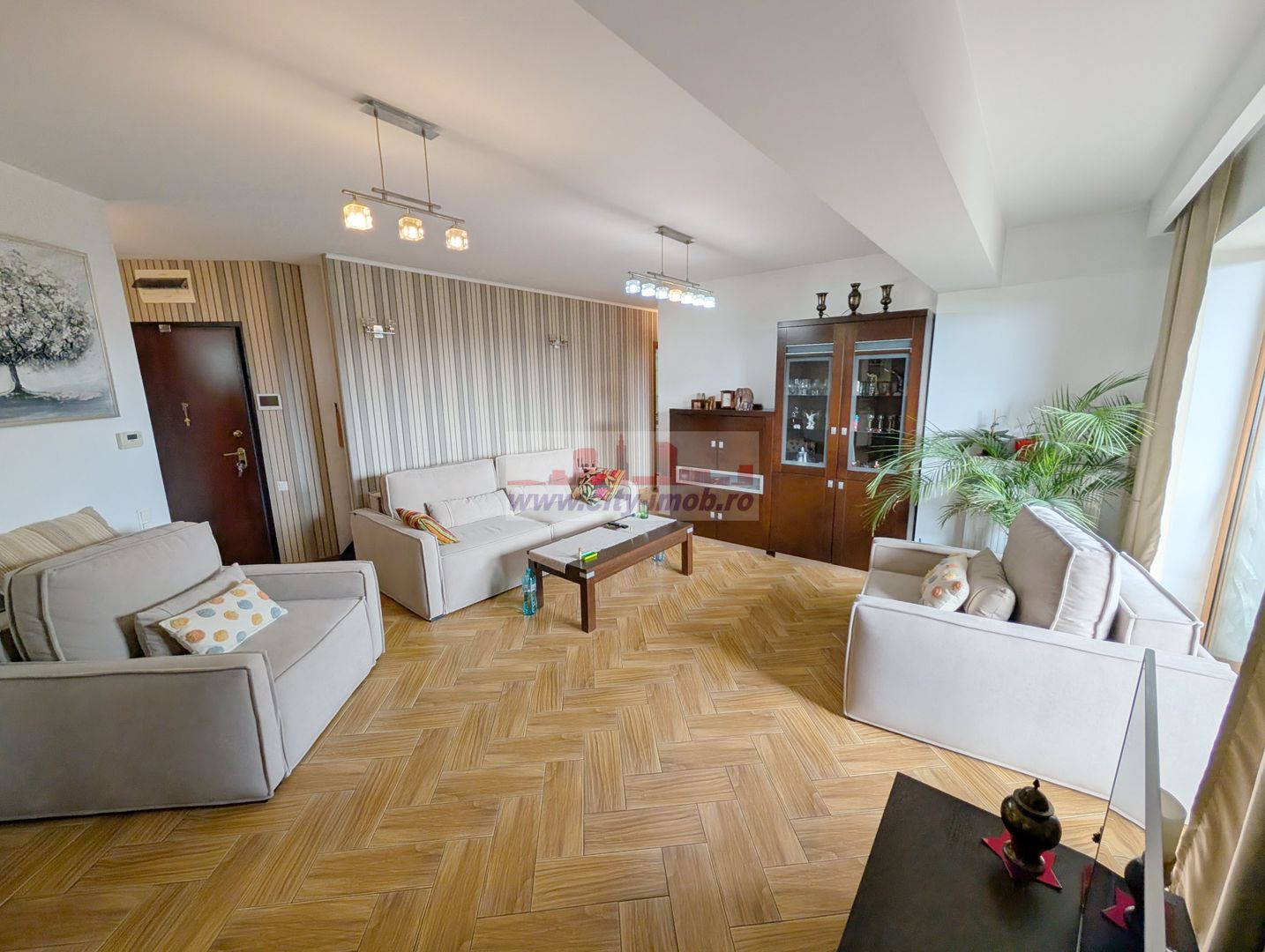 Vanzare apartament 3 Camere Straulesti - Poză 5