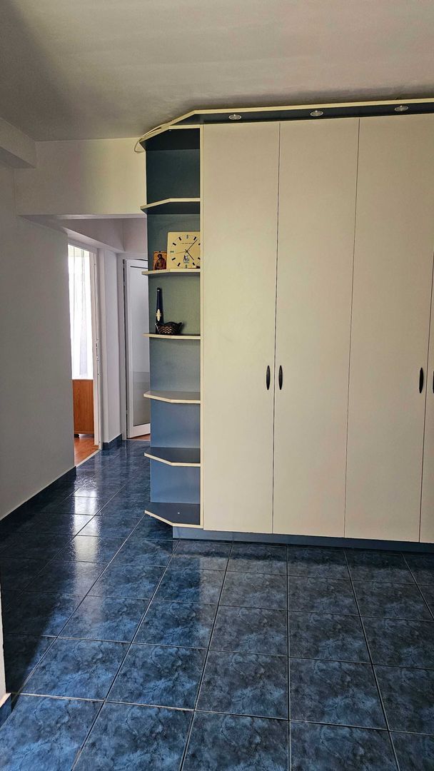 Apartament 3 camere de inchiriat, bloc reabilitat,  Romancierilor - Poză 7