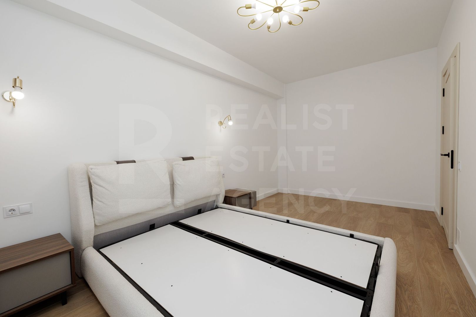 Vânzare, apartament, 2 camere, str. Calea Iesilor, sectorul Buiucani - Poză 10