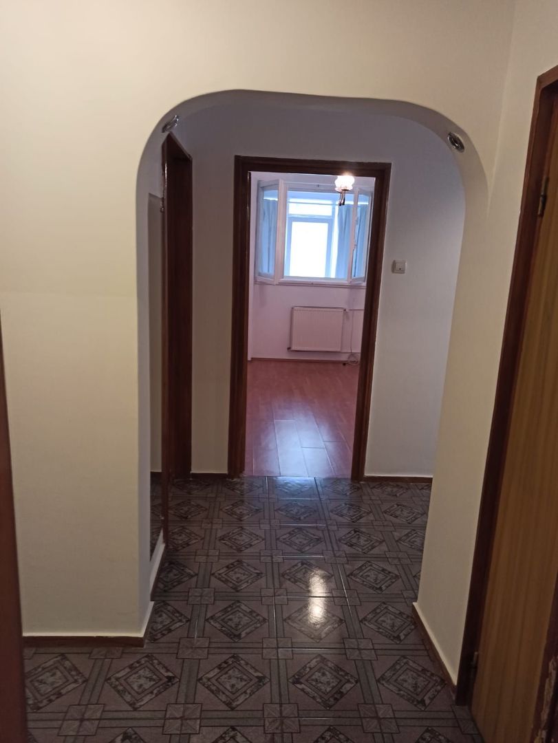 3cam.dec-1baie-disponibil imediat/Bvd Brancoveanu 130-132,sector 4 - Poză 3