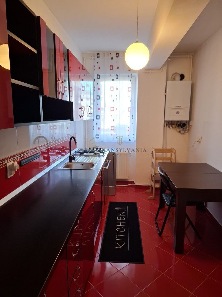 Apartament 2 camere, decomandat - Poză 3