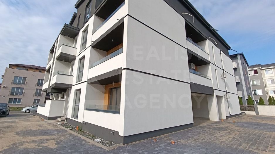 Vânzare, apartament, 4 camere, Giroc, Timiș - Poză 1