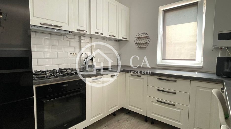 Apartament cu 3 camere de vanzare in cartierul Luceafarul, Oradea - Poză 9