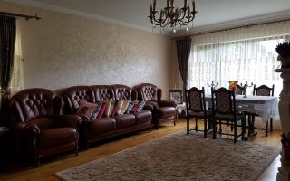 Casa , P+1+teren, 700 mp,zona Calea Nationala ,pret 320000 Euro Negociabil - Poză 5