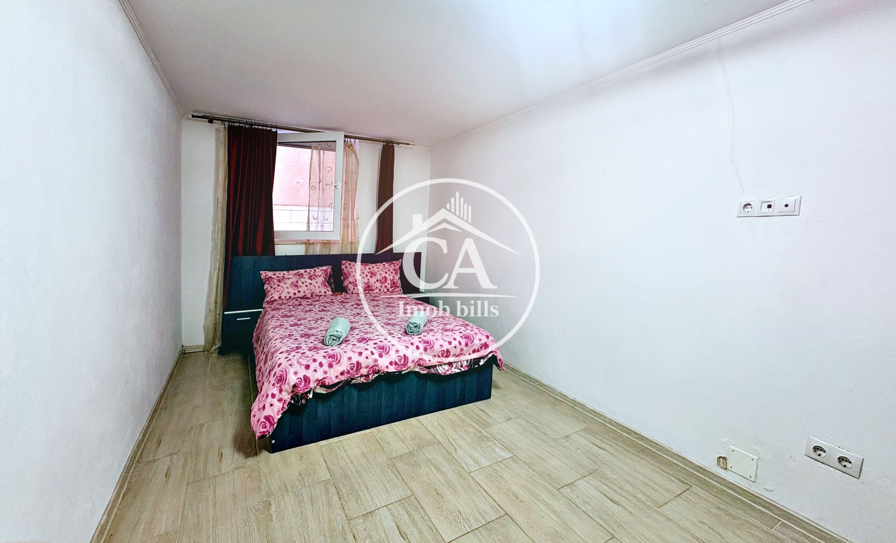 Apartament cu 2 camere de vânzare zona centrală, Oradea - Poză 2