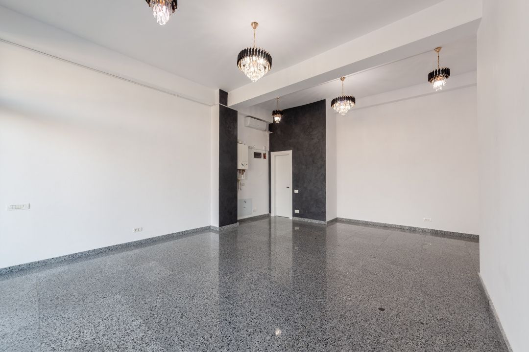 Spatiu comercial de inchiriat Fratii Golesti, Pitesti | VSC 5 - Poză 6