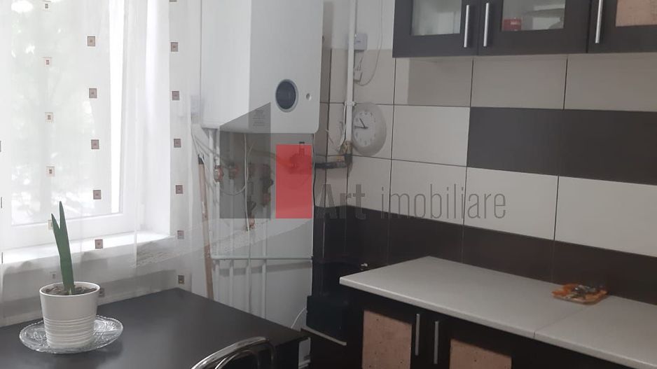 APARTAMENT 2 CAMERE  DRUMUL SARII - Poză 8