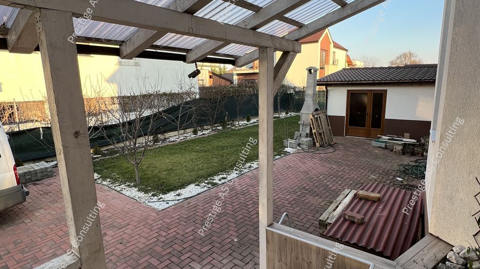Vila 7 incaperi + 3 Anexe | 1800mp Teren | La Intrare in Dumbravita - Poză 13