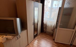 Apartament 2 camere – zonă centrală – ideal pentru locuit sau investiț - Poză 2