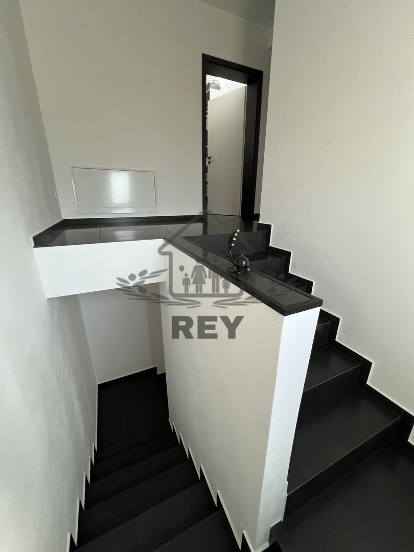 Duplex la cheie 4 camere | Calea Cisnădiei | Arhitecților - Poză 18