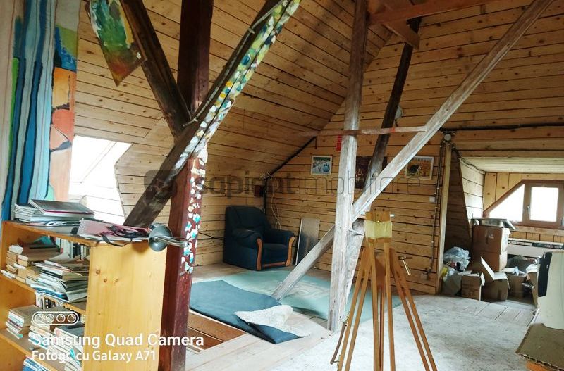 Casa cu 6 camere str.E Teodoroiu - Poză 29