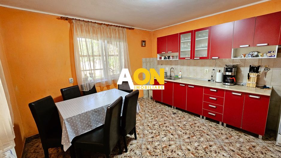 Casa D+P+M, 4 camere, garaj, 820 mp teren, Micesti - Poză 7