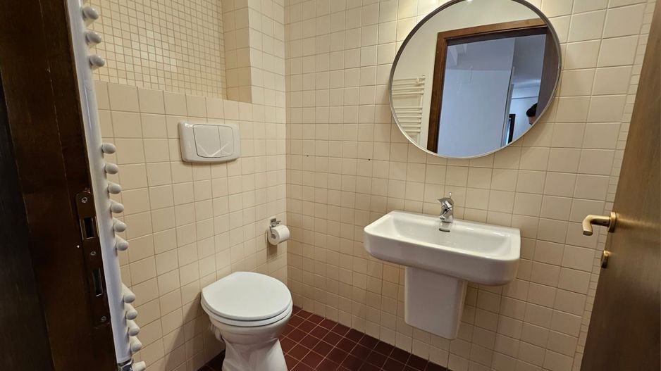 Apartament superb 3 camere, Cartierul Francez, terasă, 2 parcări subterane - Poză 14