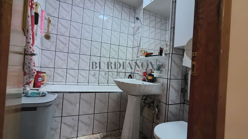 Apartament 4 camere semidecomandat | Zona Morarilor | Loc parcare ADP - Poză 10