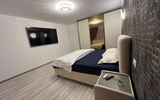 Case de vanzare visani complet mobilat utilat   4 camere - Poză 10