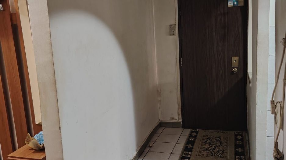 BRASADAS vinde ap 3 cam la PARTER in Carpați 2. - Poză 7