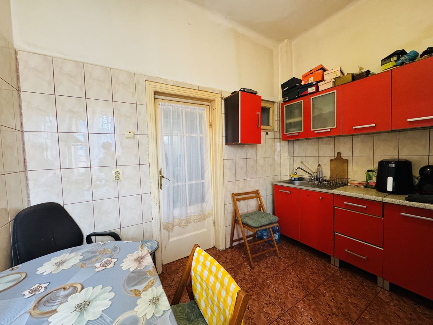 Apartament 3 camere in Vila+Demisol locuibil 18,40 mp - Parcul Carol - Poză 11