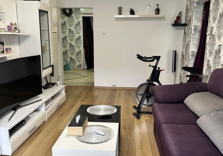 Apartament 4 camere de inchiriat zona Crangasi - Poză 2